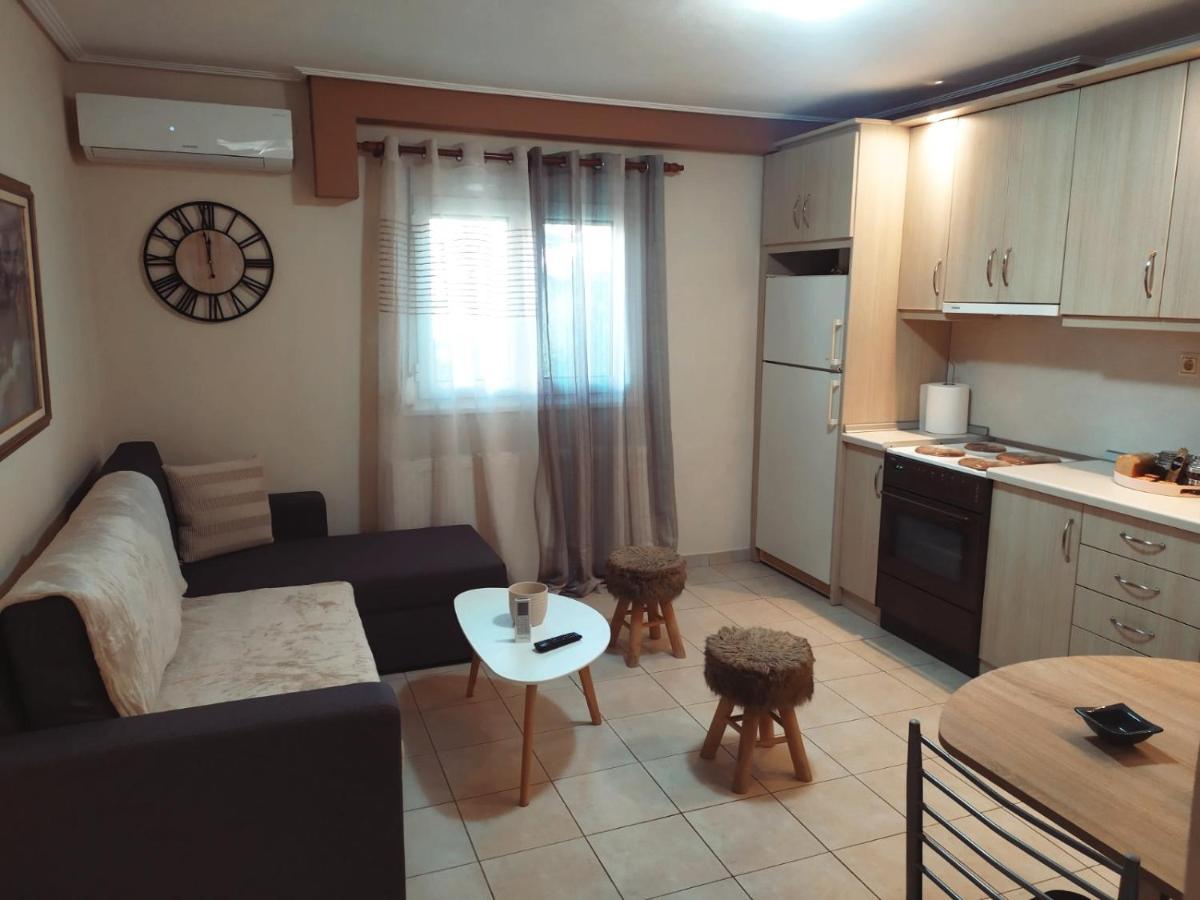 Apartment Near The Sea, Volos Buitenkant foto